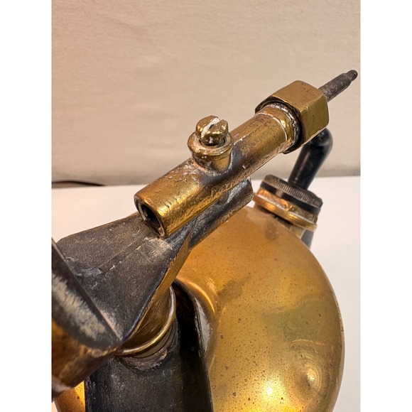 Vintage Brass Blow Torch G B Barthe 1.8L Fuel Capacity Blowtorch Tool - Picture 10 of 13
